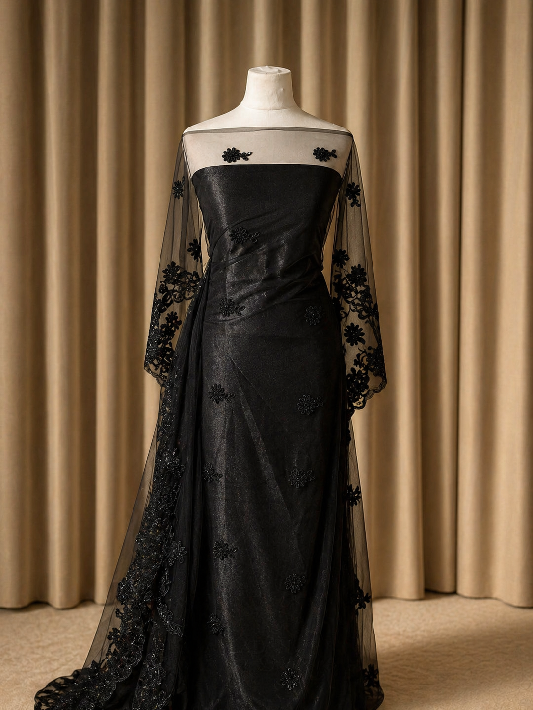 Pearl Lace Dirac | Black