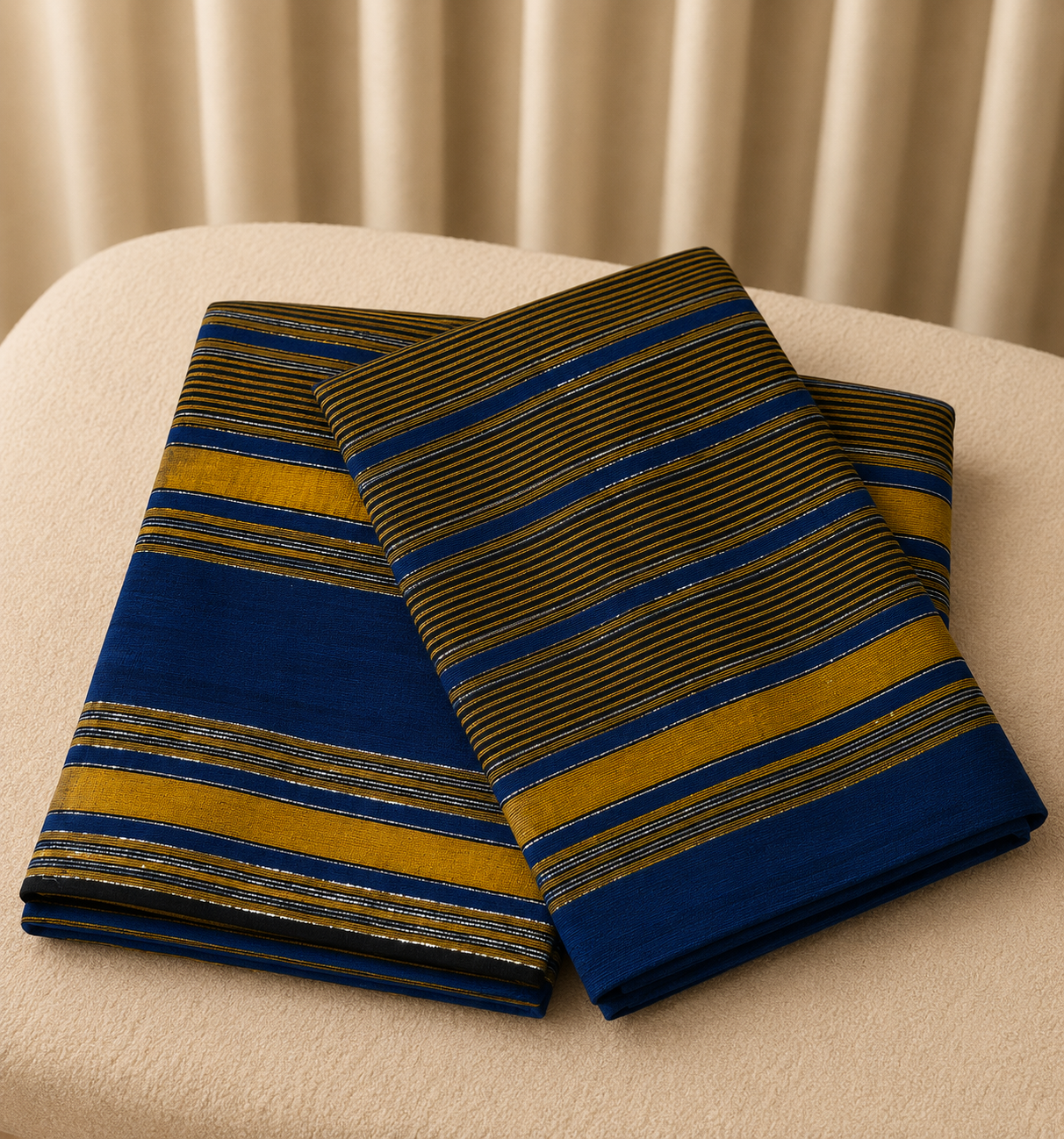 Hido Iyo Dhaqan - Blue & Gold